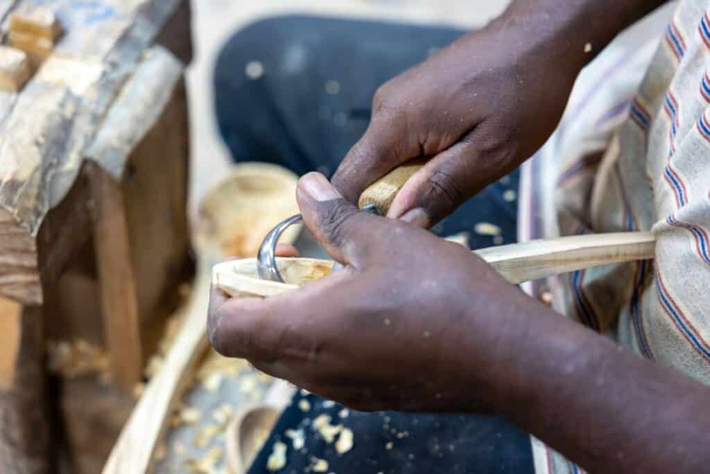 Exploring the Artistry of Handmade Olive Wood Utensils: How Supporting Refugee Artisans Creates Positive Social Impact 1